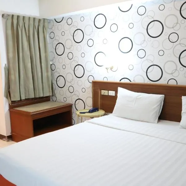 Patong Triple P, hotell Patong Beachis