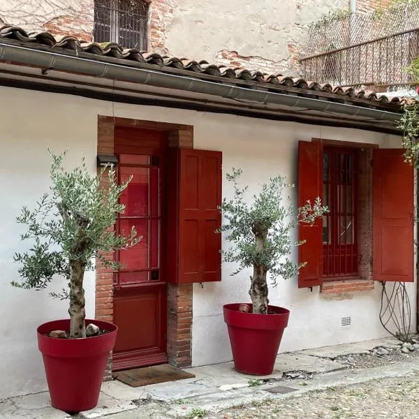 Petite chartreuse calme en plein coeur de Toulouse, hotel din Toulouse