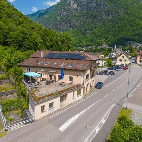 Lizard House, hotel i Cevio