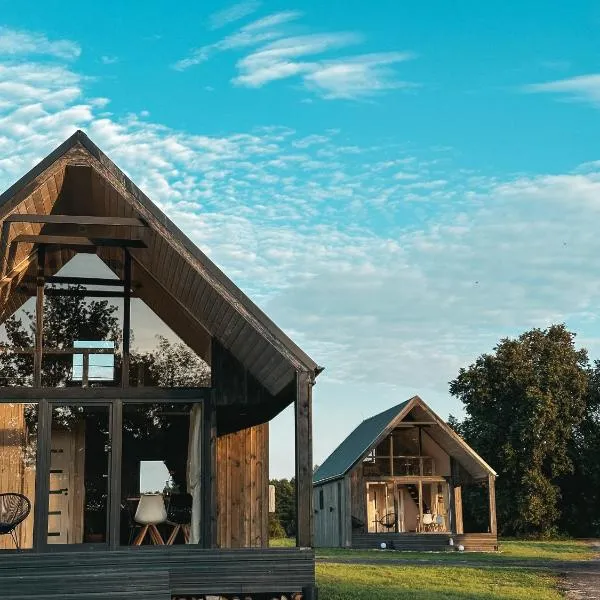 Sunset Village, hotel di Preiļi