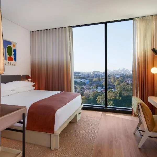 Moxy Sydney Airport, hotel in Sydney