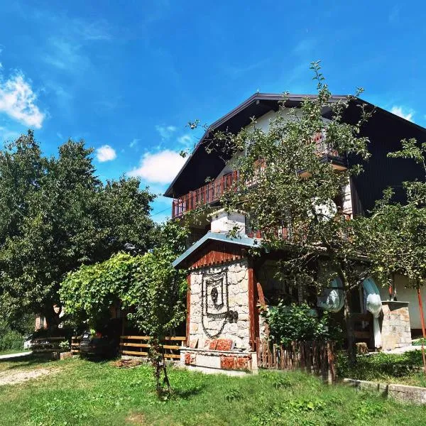 Ličke noći, hotel di Gornji Lapac