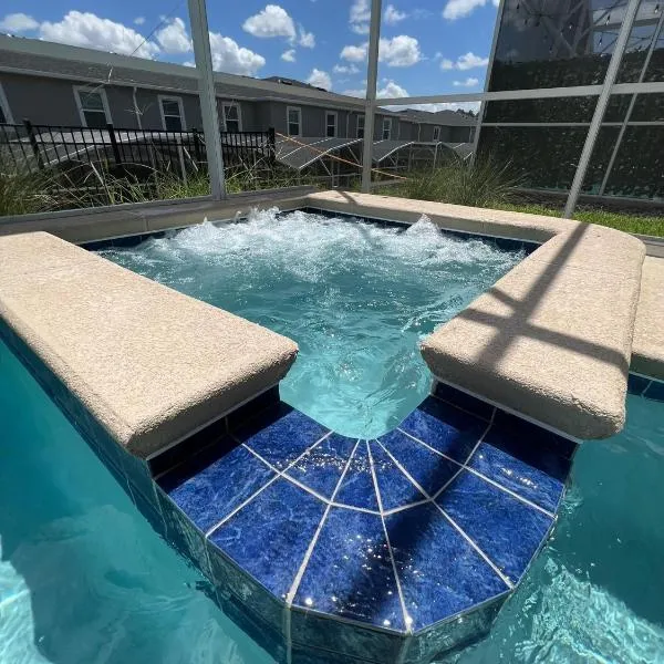 Champions Family Home - Near Disney, khách sạn ở Kissimmee