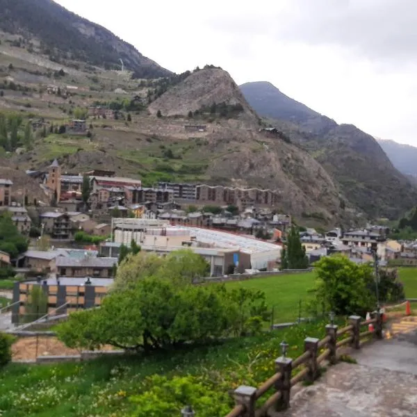Flor de Muntanya HUT1-08302, hotel in Canillo