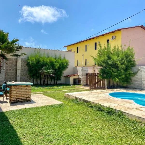 Casa Rústica em Morro Branco - na quadra da praia, hotel en Águas Belas