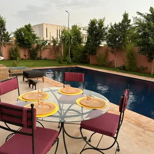 Villa avec pool privé avenue Mohamed 6 zone touristique Agdal,馬拉喀什的飯店