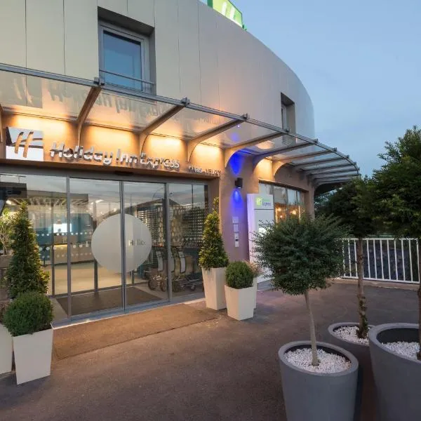 Holiday Inn Express Paris - Velizy, an IHG Hotel, מלון בוליזי-וילאקובלאי