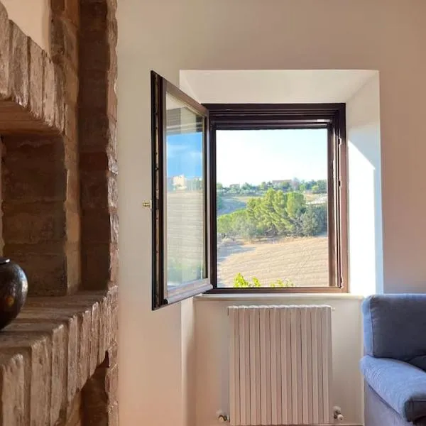[Appartamento con vista] Finestra sulle colline, Hotel in Fermo