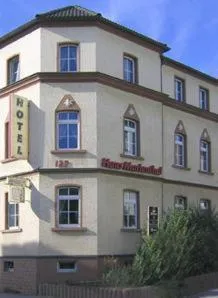 Hotel Haus Marienthal، فندق في تسفيكاو