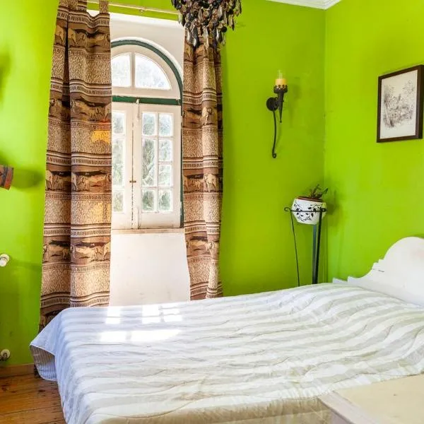 B&B Quarto Verde Estilo Africano, hotel in Ramalhal
