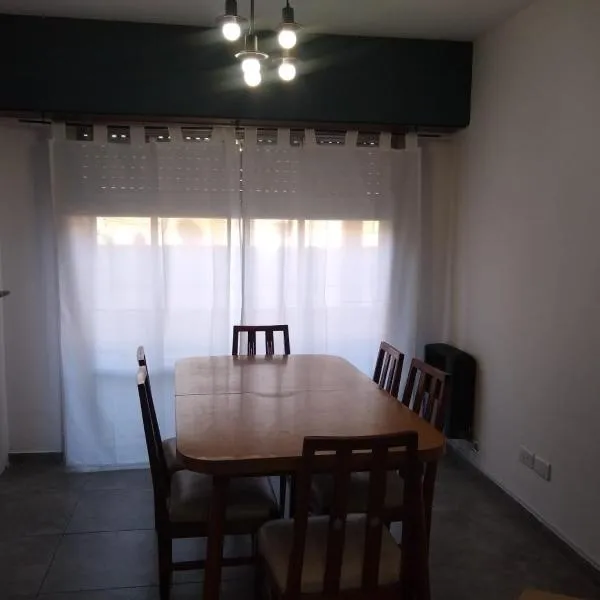 Departamento San Juan 82, hotel in Mar de Ajó