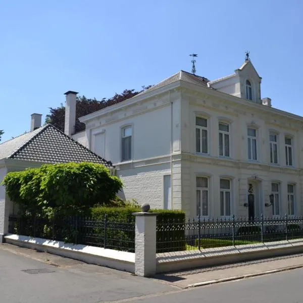 B&B Huis Spaas, hotel v destinaci Neerpelt