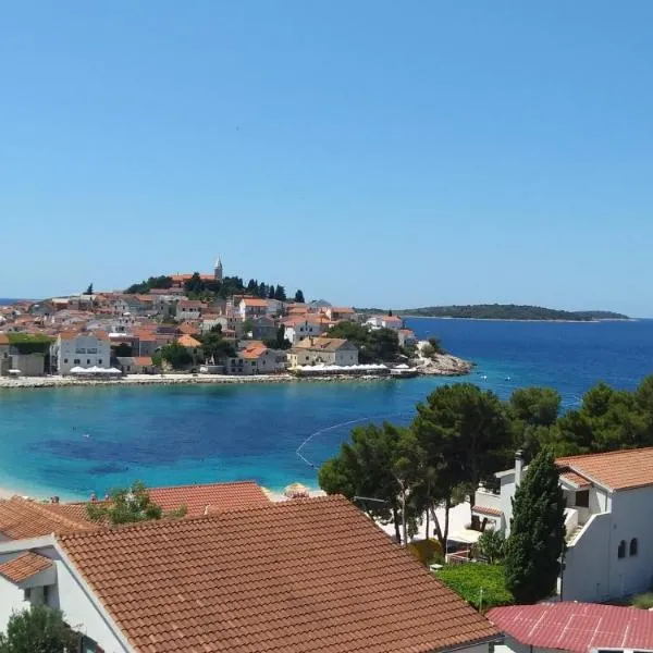 Apartments Toni, hotel in Primošten