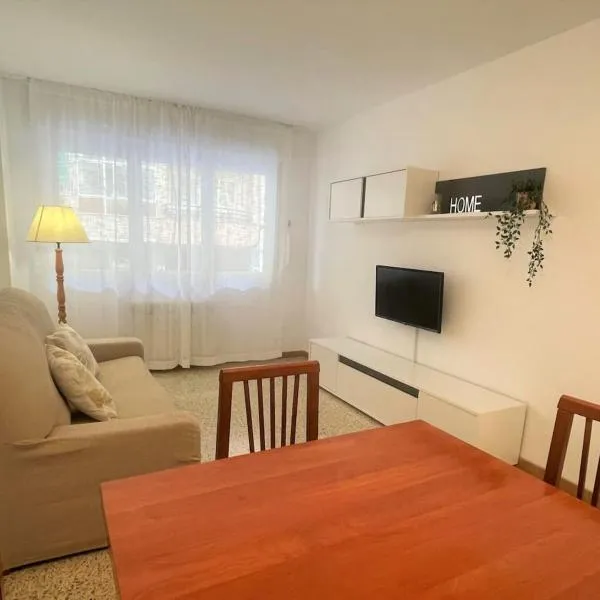 Sueños de Mar, hotel a Pineda de Mar