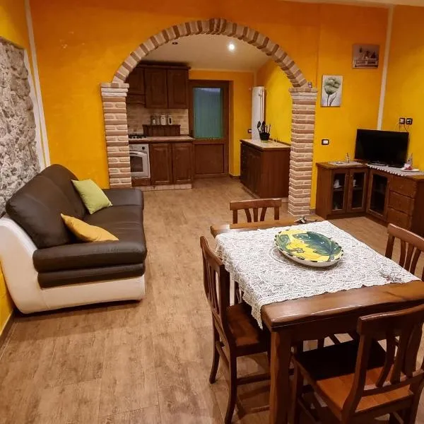 Ginsan's House, hotel v destinaci Carceri