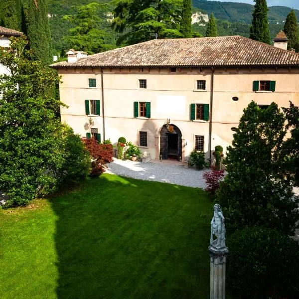 Villa Carrara La Spada, hotel v destinaci Grezzana