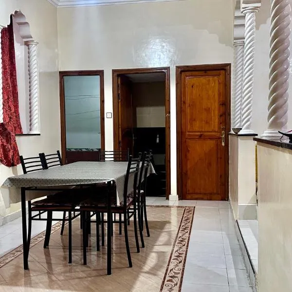 Location appartement meublée Taroudant, Hotel in Sidi Abd el Kader