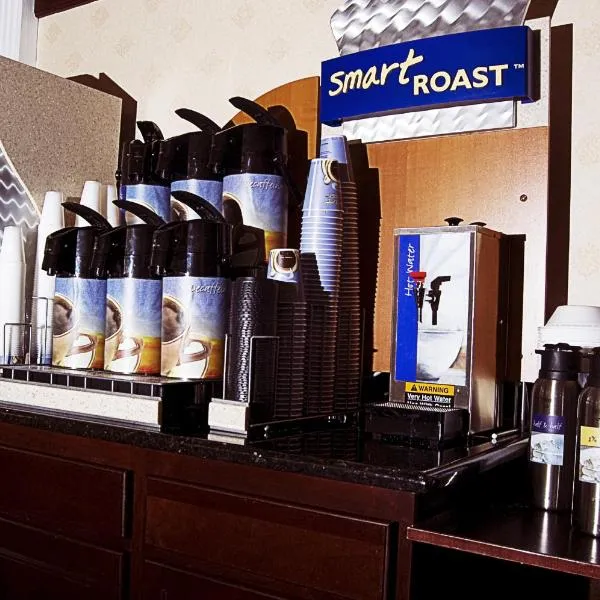 Holiday Inn Express Hotel & Suites White River Junction by IHG, hotel in White River Junction