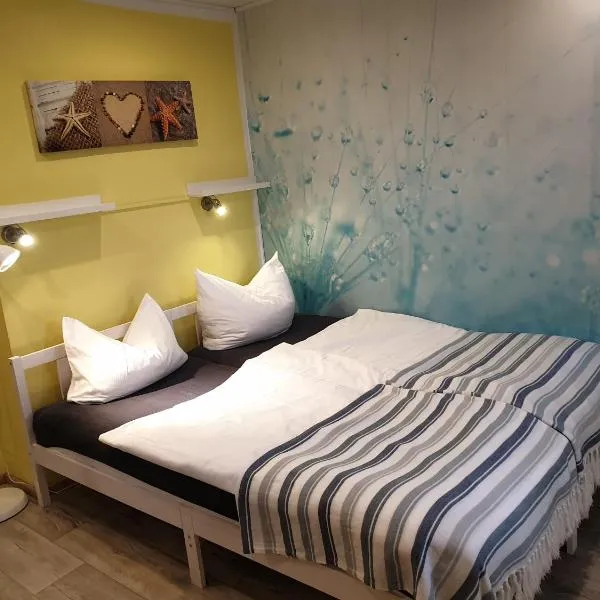 XXS Appartement - Studio für 2 Gäste mit Terrasse und Strandkorb, ξενοδοχείο σε Silberstedt