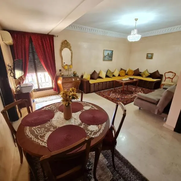 Luxury apartment 2 in the heart of Gueliz, Wifi, Pool, khách sạn ở Marrakech
