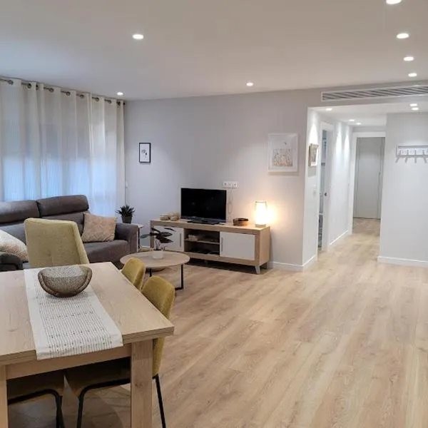 Apartamento Azabache, hotel in Zaragoza