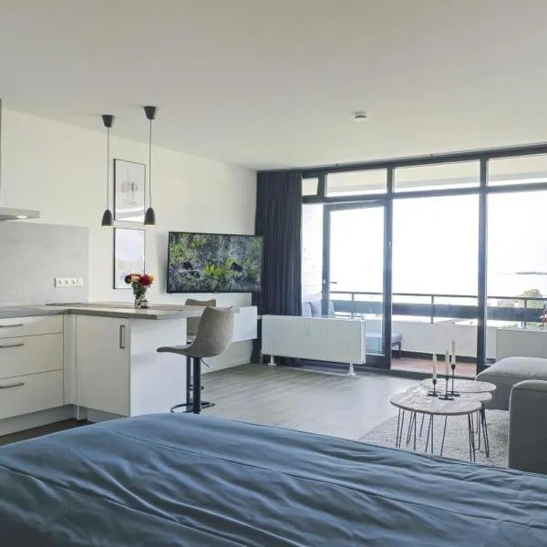 Traumhaftes Strand-Apartment mit Meerblick, hotel in Staberdorf