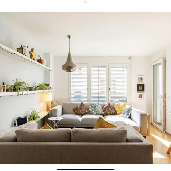 Rooms in Luxury Apartment, Central Vienna near Hauptbahnhof, hotel a Viena