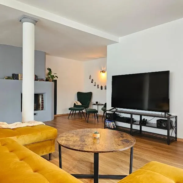 Ara - Loft, Big Terrace, BBQ, Tischkicker, PS4, Stream, hotel in Marburg an der Lahn