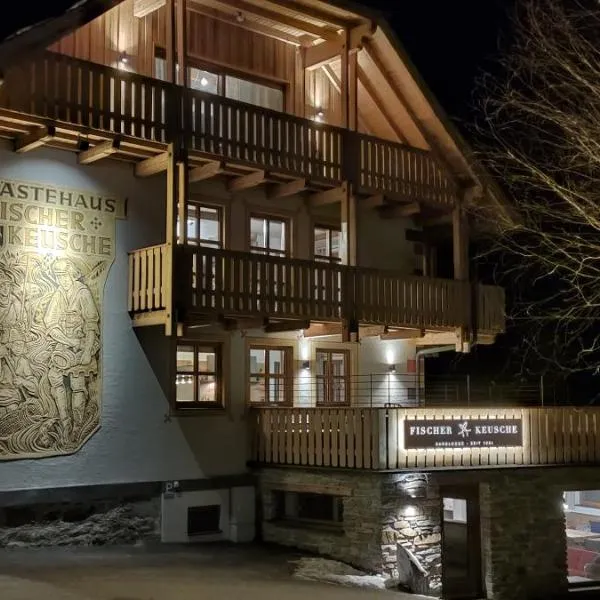 Burglodge Fischerkeusche – hotel w mieście Mauterndorf