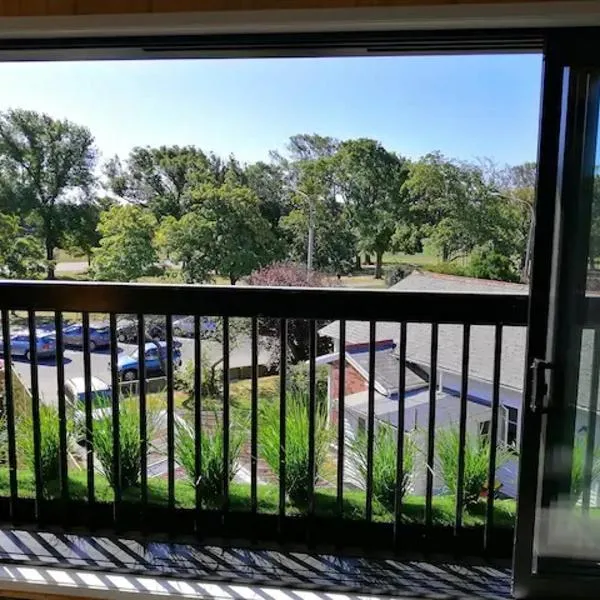 Cozy 1BR Apartment with Hagley Park View, hôtel à Christchurch