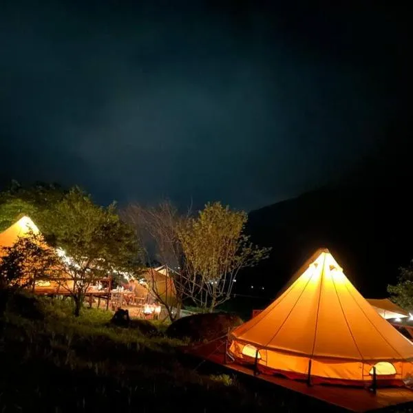 ties Camp Ground Nagiso, hotel em Araragi