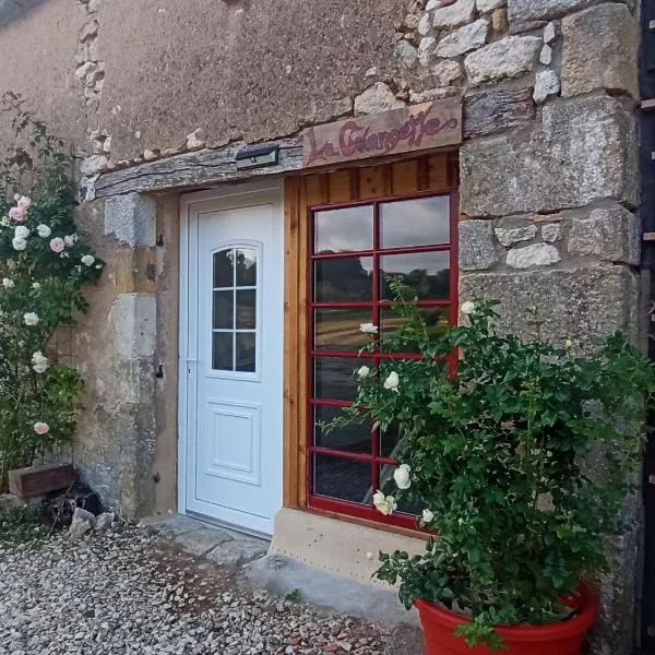 La Grangette 24540 Vergt de Biron, hotel in Saint-Martin-de-Villeréal