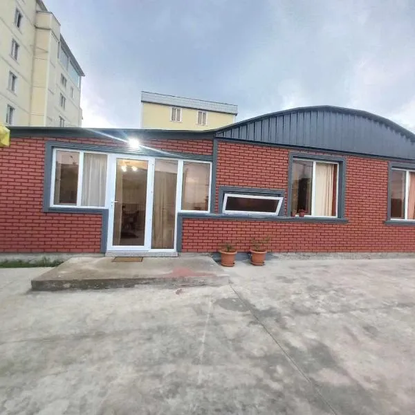 Pasa house, hotel v destinaci Kobuleti