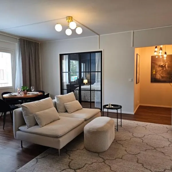 Little Paris, 1 bedroom apartment โรงแรมในปิเอตตาร์ซารี