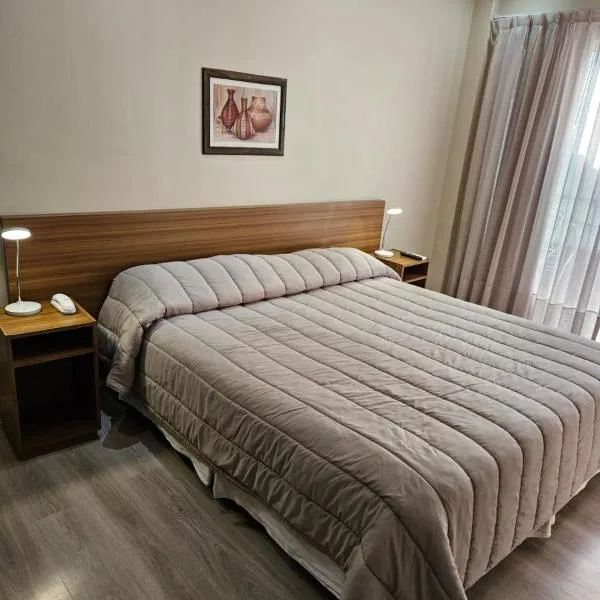 DAKAR HOTEL, viešbutis Mendosoje