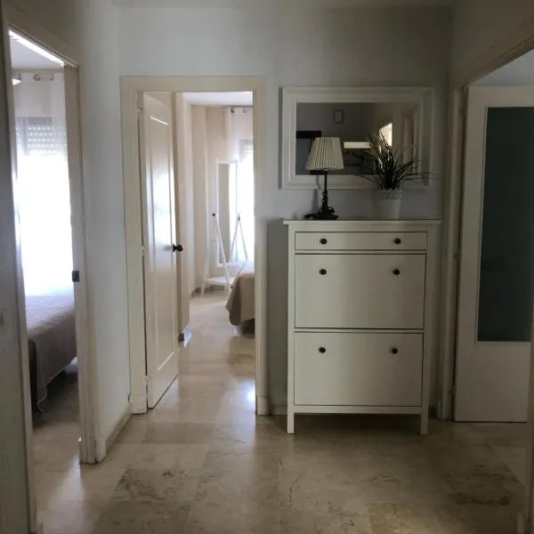 Espacioso apartamento en Barbate con Wifi, hotel v destinaci Barbate