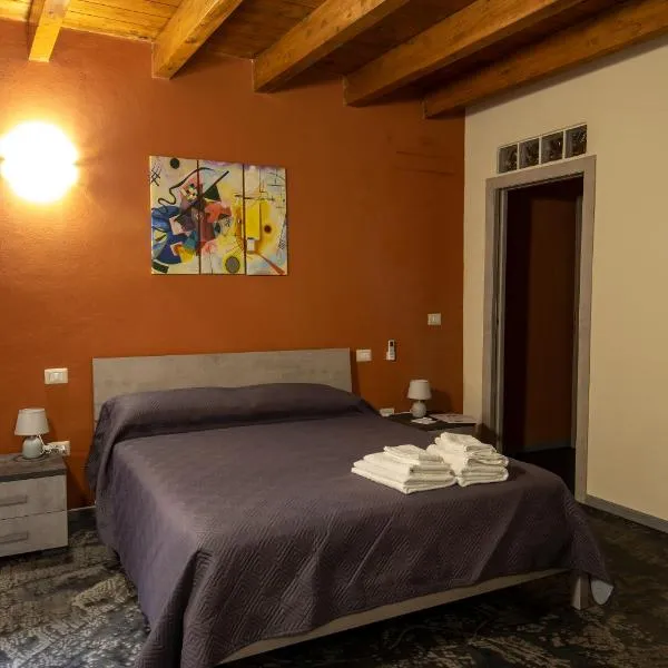 Via Cavour 19, Camere del Conte, hotel v destinaci Iglesias