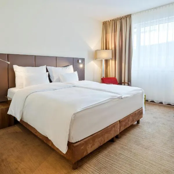 Austria Trend Hotel Doppio Wien, hotel i Mannswörth