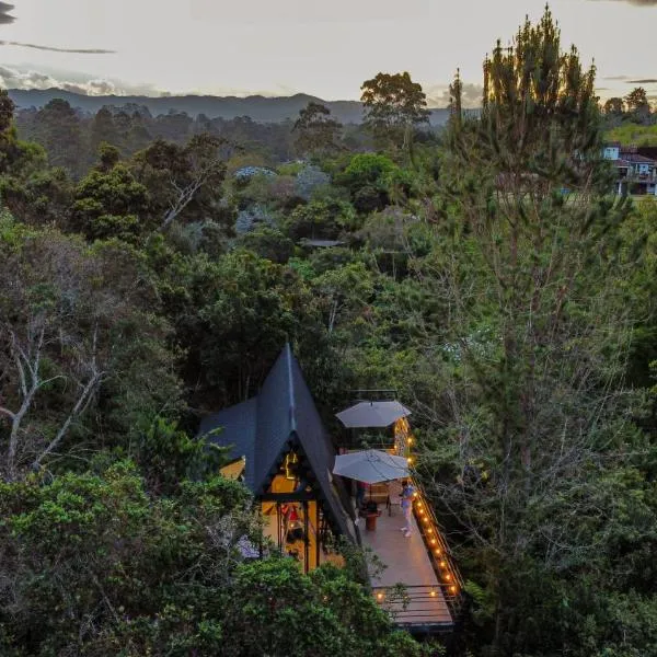 Ecoluxury Glamping, hotel v destinaci San Antonio de Pereira