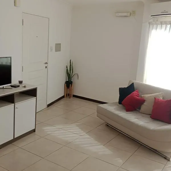 Apartamento 4 de Enero, hotelli kohteessa Santa Fe