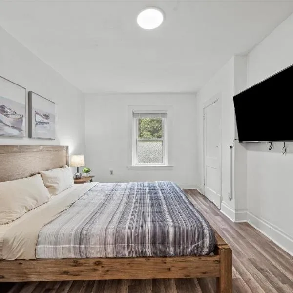 Oakland/University @F Spacious and Quiet Private Bedroom with Shared Bathroom, hotel v destinaci Pittsburgh