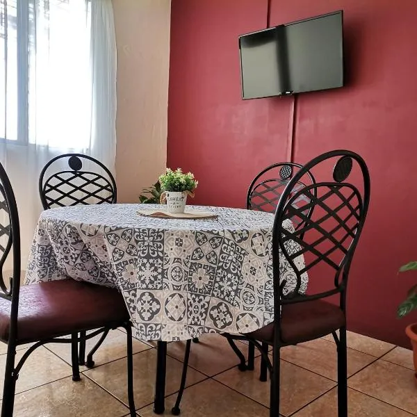 Casa Cafetal Aeropuerto, hotel v destinaci Alajuela