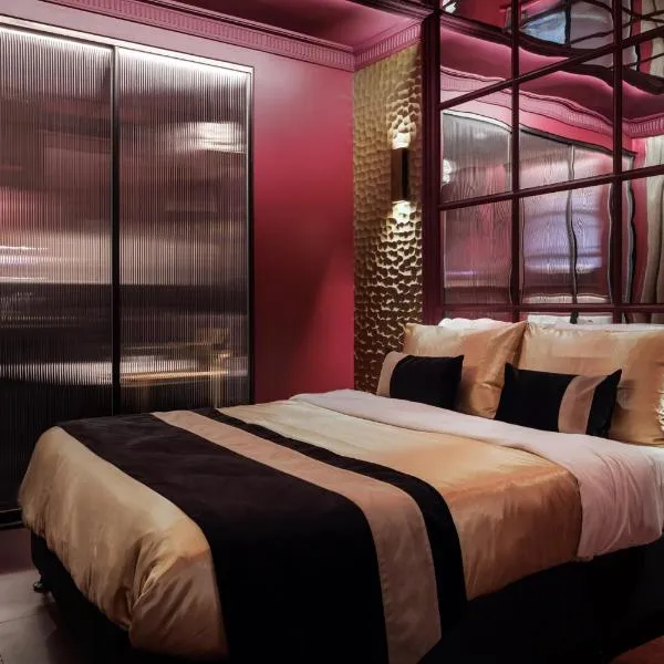 Lovers Den Potts Point