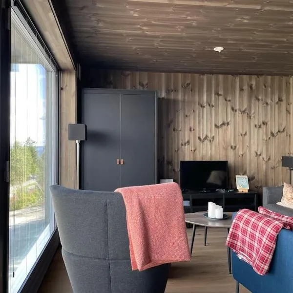 Ski in/out, amazing views, 3 bedrooms, Hotel in Noresund