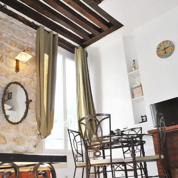 Authentic Apartment Marais