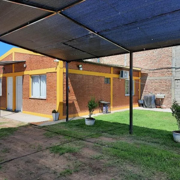 Ruta 20 HOUSE Quines, hotel v destinaci Quines
