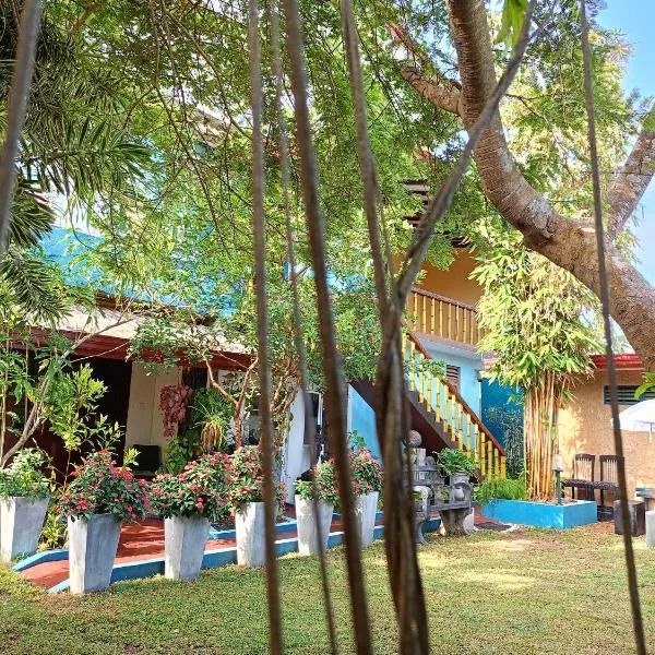 Raj Mahal Inn, hotel v destinaci Wadduwa