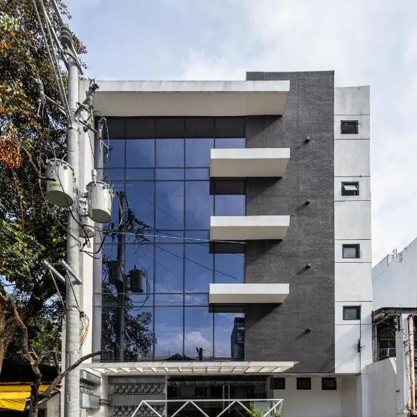 District Inn, ξενοδοχείο στη Μανίλα