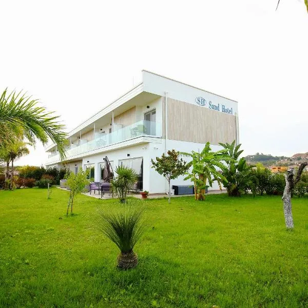 Sand Hotel, hotel v destinaci Botricello