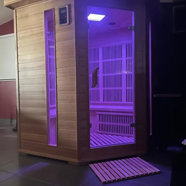 Suite avec Sauna 36m², hotel di Niort